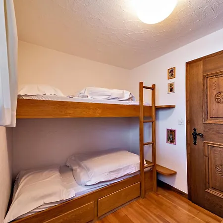 Chesa Aruons 21 - Апартаменты