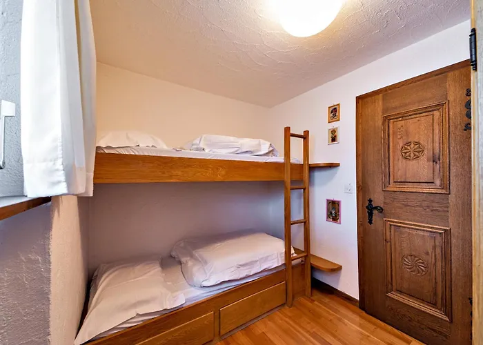 Chesa Aruons 21 - Apartment