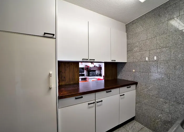 Chesa Aruons 21 - Apartment St. Moritz